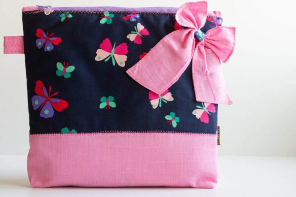 Bow Pouch Pink 1 https://chaturango.com/bow-styled-pouch-pink/