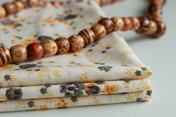 Fabric Beige Floral 4 https://chaturango.com/cotton-fabric-online-floral-printed-soft-beige/