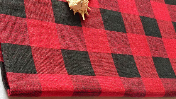 Fabric Handloom Checks Red Black 2 https://chaturango.com/handloom-fabrics-cotton-checks-red-black/