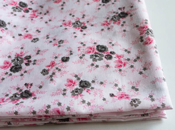 Fabric Pink Floral 2 https://chaturango.com/floral-print-fabric-soft/