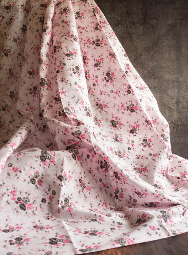 Fabric Pink Floral 3 https://chaturango.com/floral-print-fabric-soft/