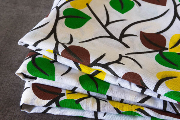 Fabric White Yellow Leafy 2 https://chaturango.com/cotton-fabric-online-green-yellow-leaf-white-base/