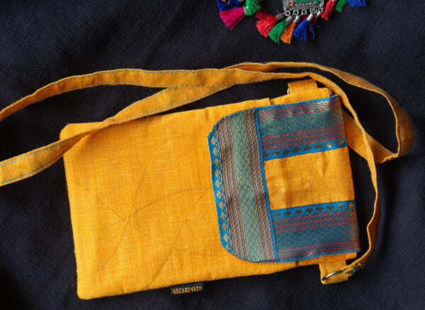 Handbag Sling Zari Border Yellow 4 https://chaturango.com/zari-bordered-sling-bag-for-women-yellow/