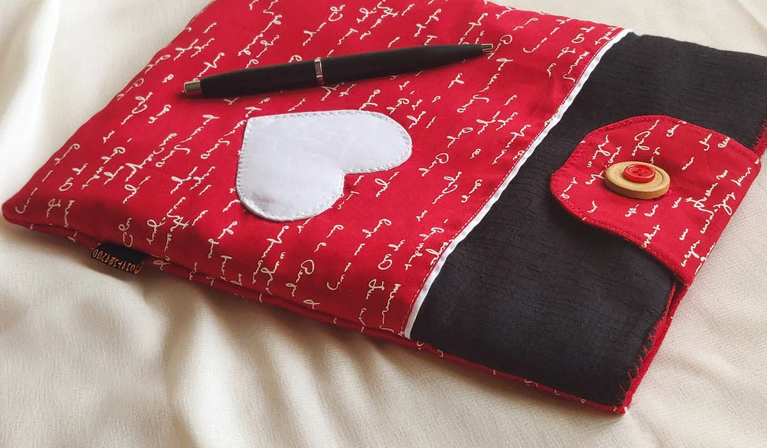 Attractive Red Tablet Sleeve for your favourite gadget - Image 5