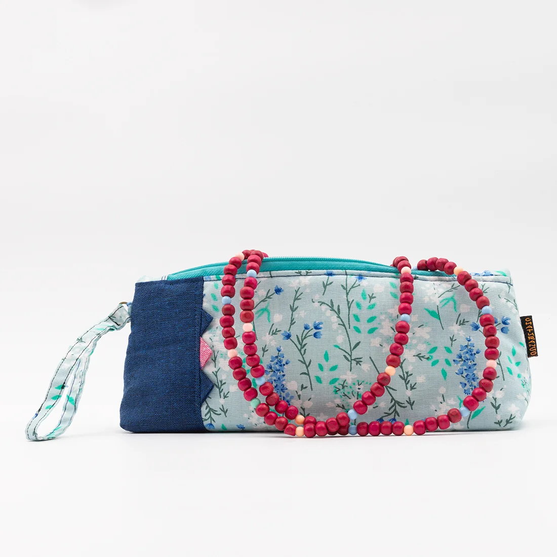 Amour Makeup Pouch for 21st Century Luxury - Dual Tone Blue 5 Amour Makeup Pouch for 21st Century Luxury - Dual Tone Blue - Image 5